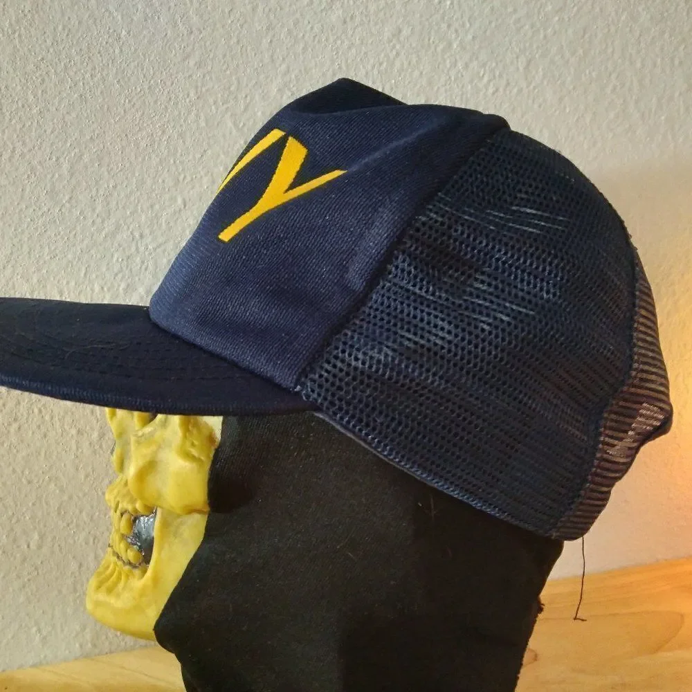 Vintage navy trucker